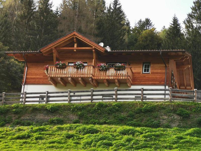 Bruecklerhof Apartment เฮาส์ อิม เอนน์สทาล ภายนอก รูปภาพ
